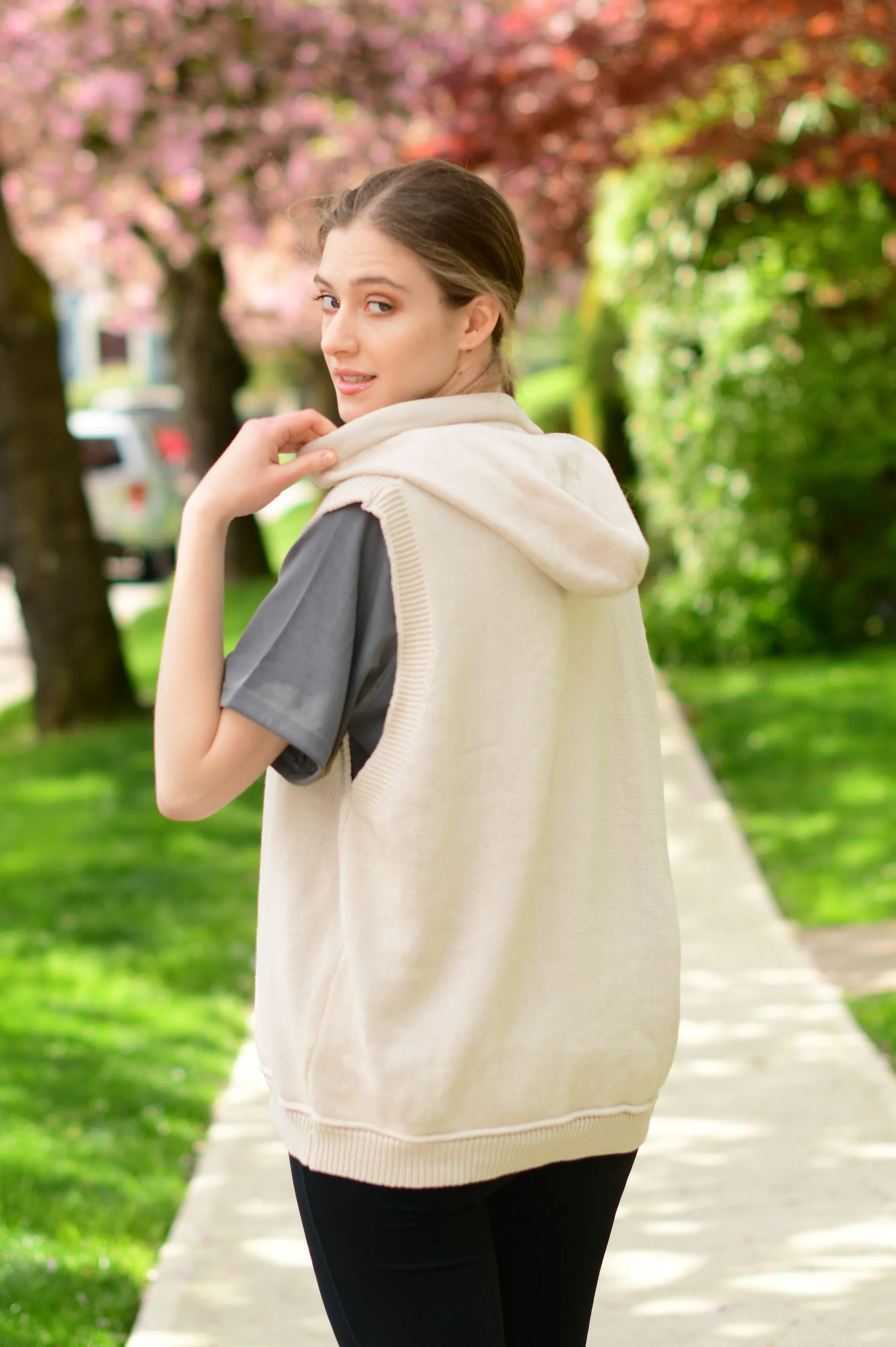 CAMILLA KNIT VEST (Final Sale)
