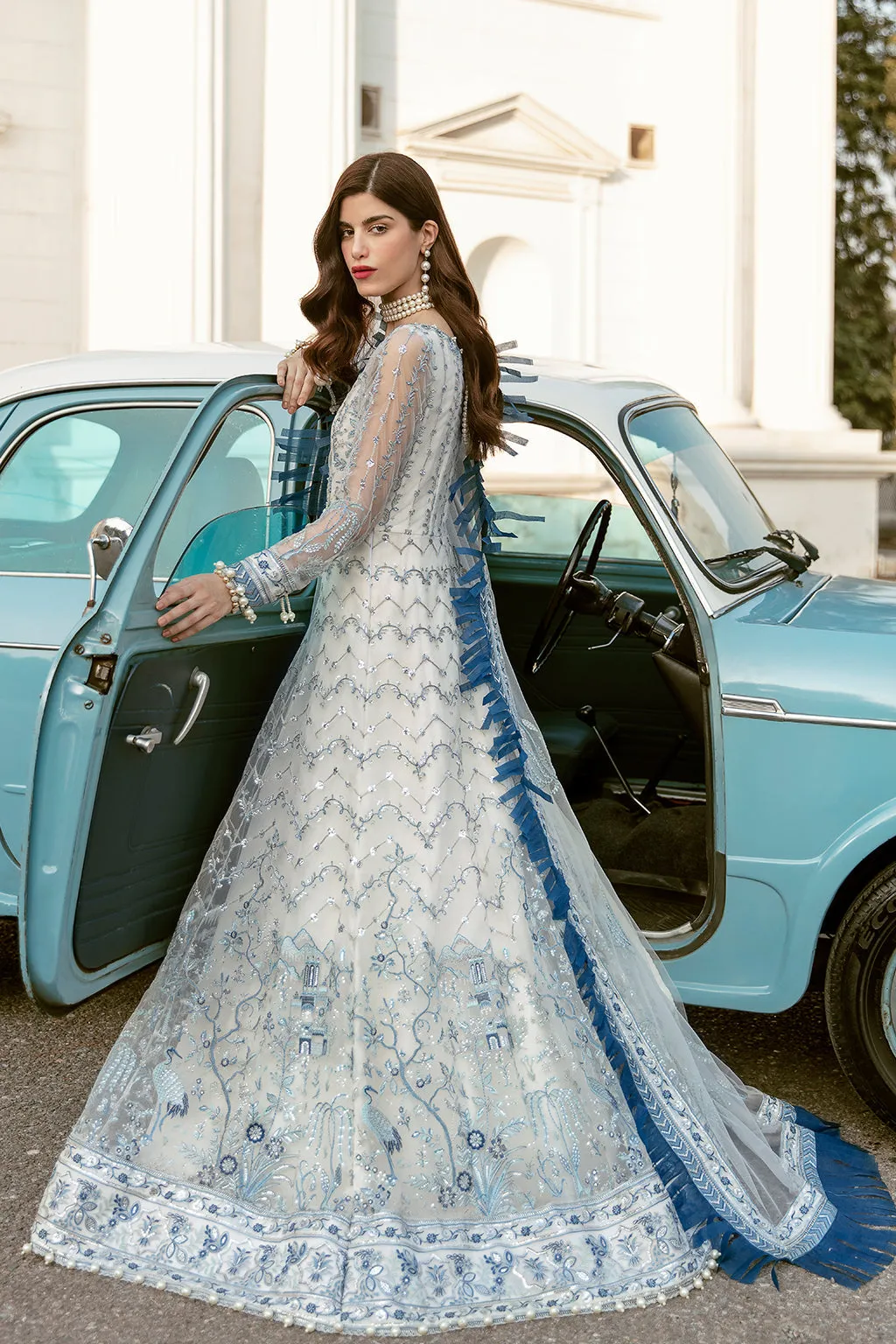 Elegant Pakistani White Dress in Long Style #PF439