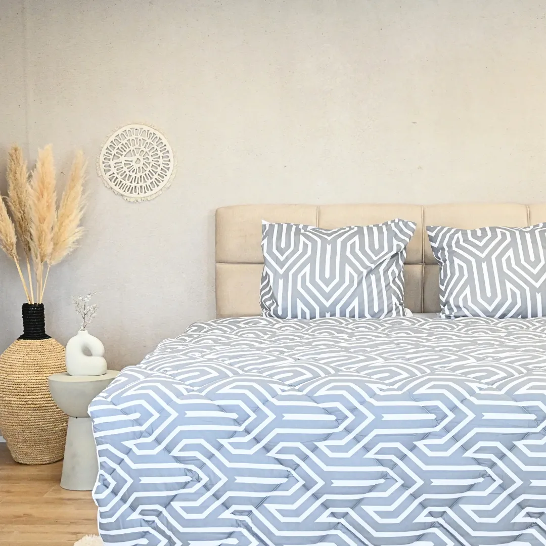 HappyDuvet Mechano - 100% Cotton all season Coverless duvet