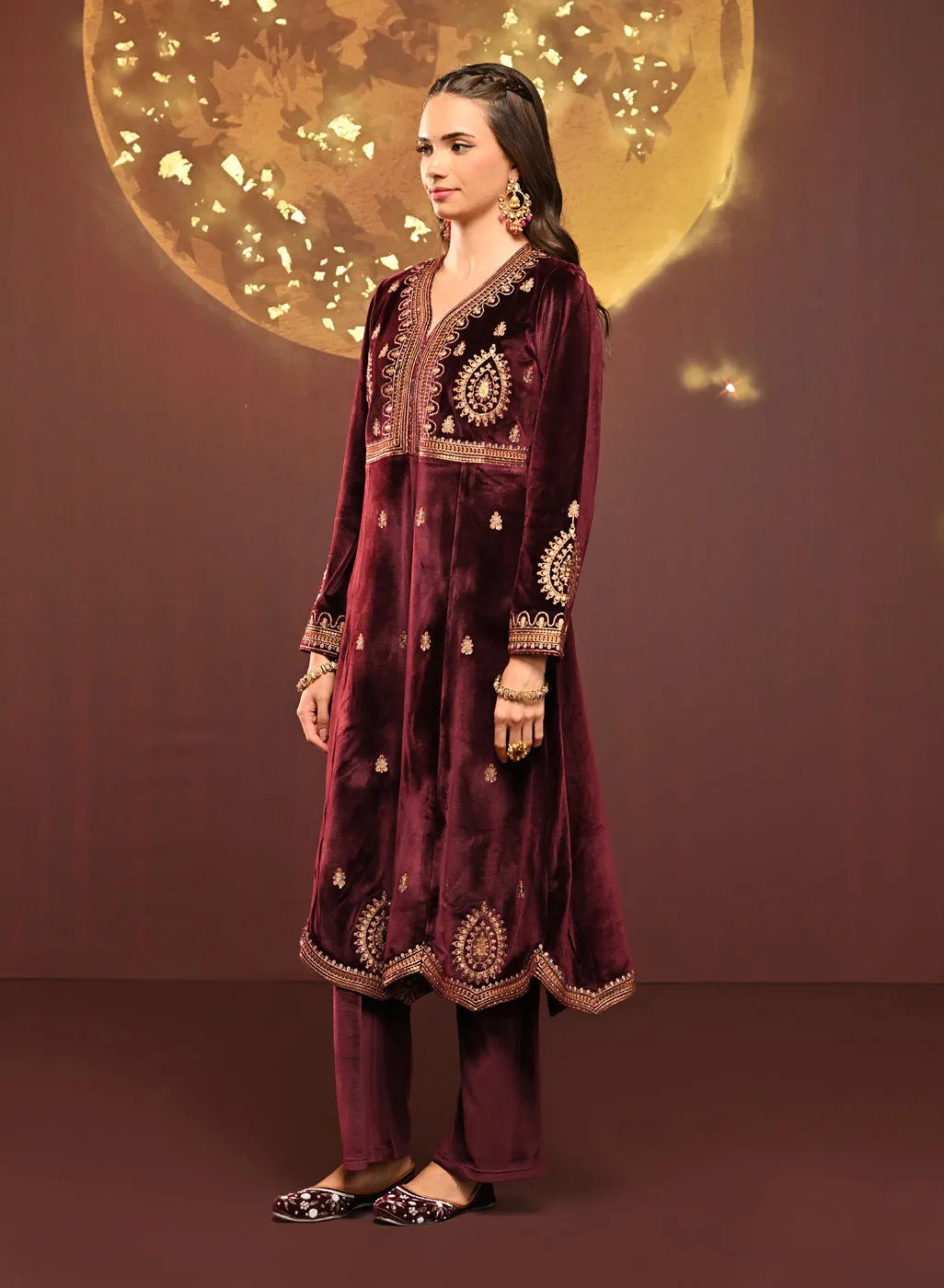 Shanaya Maroon Embroidered Velvet Kurta Set for Women