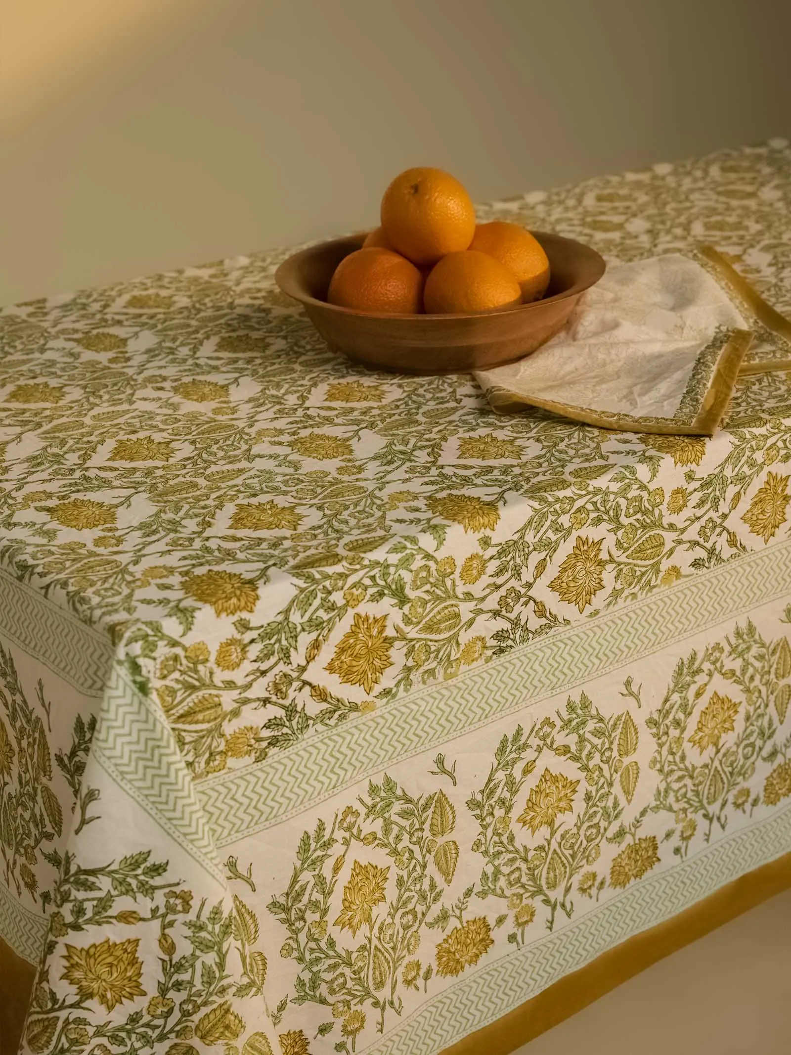 Sunbaked Table Cover